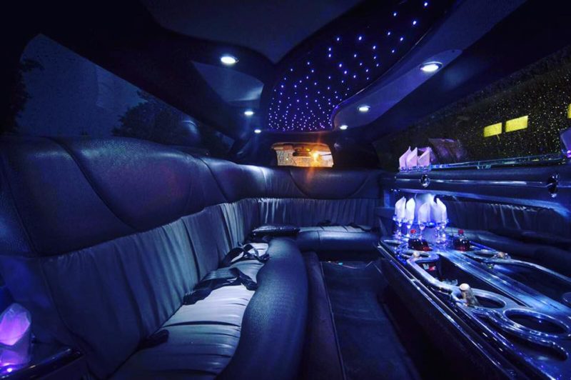 300c Chrysler Limousine - Limousines and Classics Perth