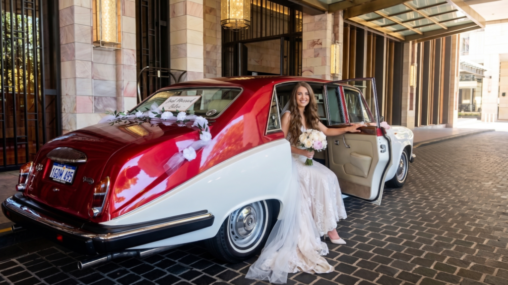 Limo, Limo Hire, Wedding Cars, Perth Wedding Cars, Jaguar Car Hire, Vintage Car Hire, Bridal Cars, Wedding Hire, Perth Car Hire, Perth Uber, Perth Taxi, Hummer 